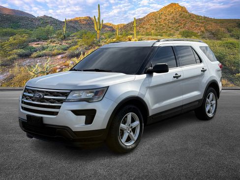 Used 2018 Ford Explorer FWD image 9