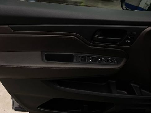 Used 2018 Honda Odyssey EX-L image 25