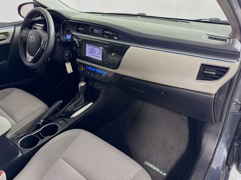 Used 2015 Toyota Corolla LE FWD image 26