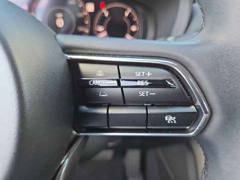 Used 2024 MAZDA CX-90 Plug-In Hybrid w/ Premium Pkg image 28