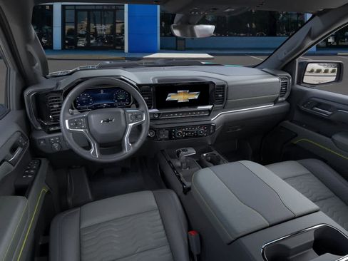 Used 2024 Chevrolet Silverado 1500 ZR2 w/ Technology Package AWD/4WD image 15