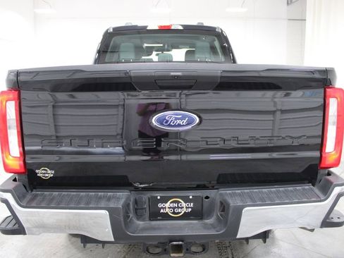 Used 2024 Ford F250 XLT image 8