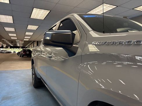 Certified 2024 Chevrolet Silverado 1500 LT AWD/4WD image 4
