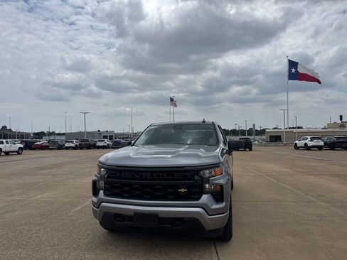 Used 2025 Chevrolet Silverado 1500 Custom RWD image 6