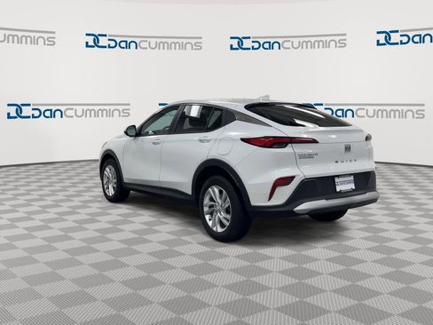 Certified 2024 Buick Envista Preferred image 6