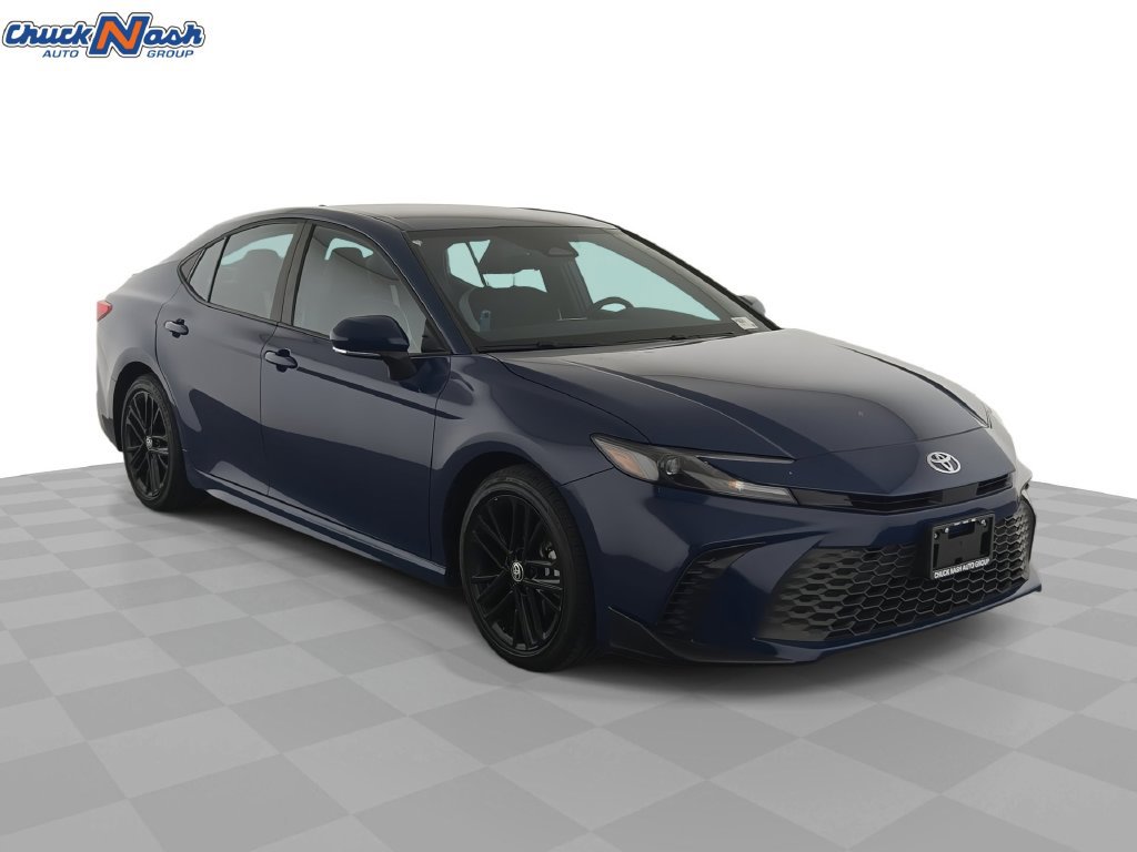 Used 2026 Toyota Camry SE FWD image 1