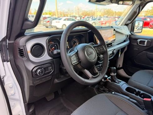 New 2026 Jeep Gladiator Willys image 16