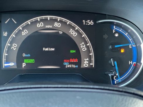 Certified 2025 Toyota RAV4 LE AWD/4WD image 23