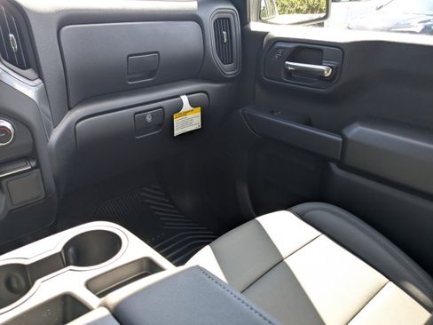 New 2026 GMC Sierra 1500 Pro w/ Graphite Edition image 16