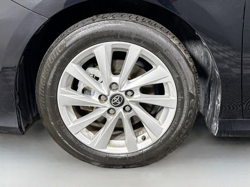 Used 2024 Toyota Camry LE w/ Convenience Package FWD image 38