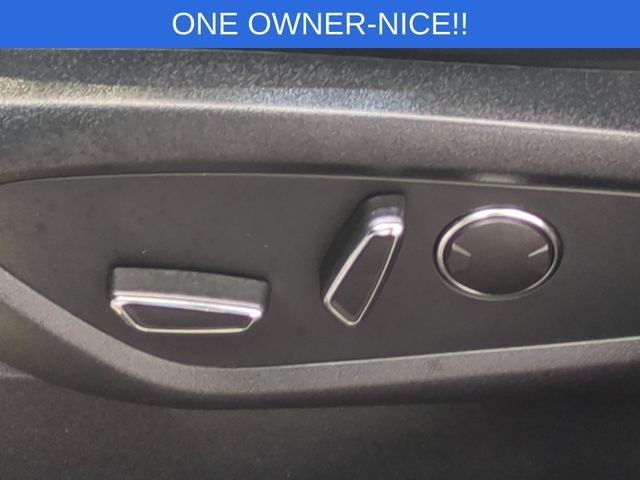 Used 2020 Lincoln Nautilus Reserve FWD image 17