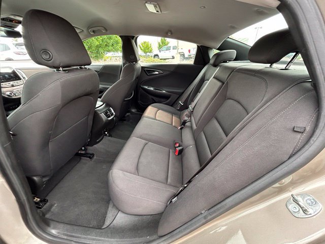 Used 2024 Chevrolet Malibu LT FWD image 27