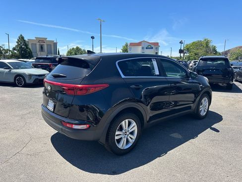 Used 2019 Kia Sportage LX FWD image 7