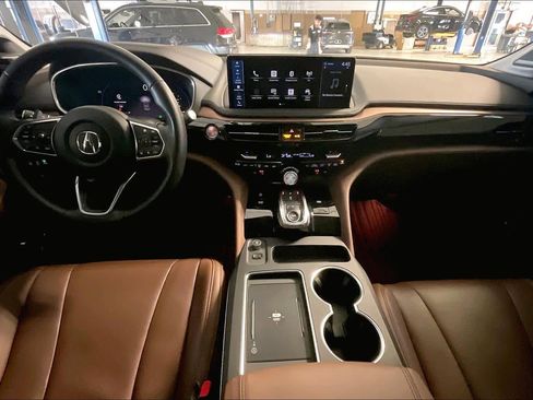 Used 2025 Acura MDX FWD w/ Technology Package image 14