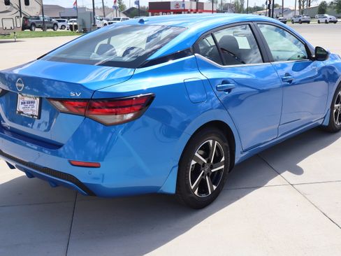 Used 2024 Nissan Sentra SV w/ All-Weather Package FWD image 6