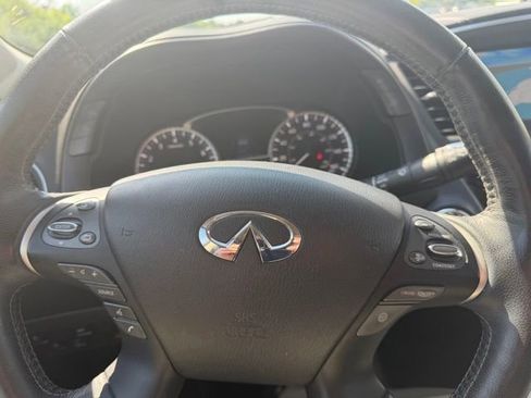 Used 2020 INFINITI QX60 Luxe w/ Essential Package FWD image 17