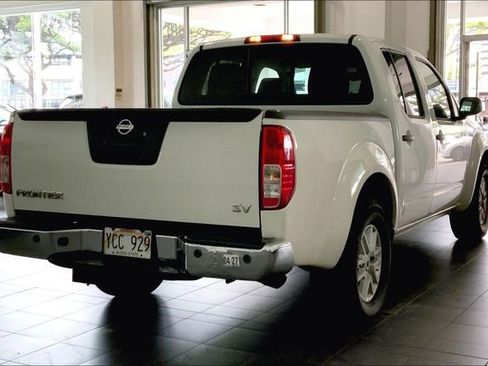 Used 2014 Nissan Frontier SV w/ SV Value Truck Package image 6
