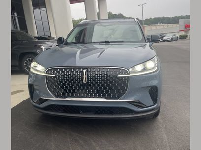 Used 2025 Lincoln Aviator Reserve w/ Equipment Group 201A