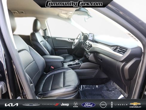 Used 2022 Ford Escape SEL image 21