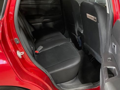 Used 2015 Mitsubishi Outlander Sport ES image 25