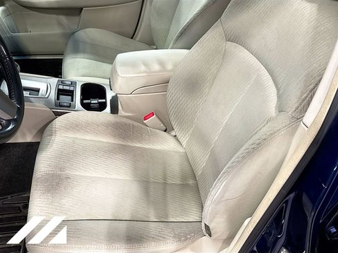 Used 2011 Subaru Outback 2.5i Premium AWD/4WD image 20