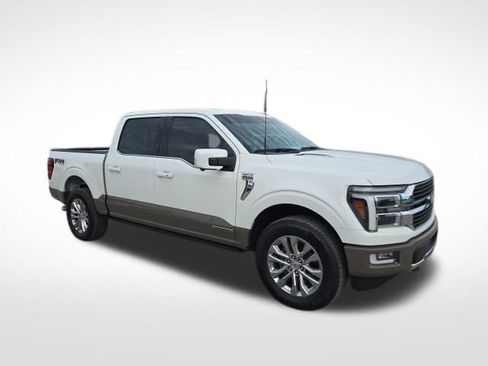 Used 2025 Ford F150 King Ranch w/ FX4 Off-Road Package image 4