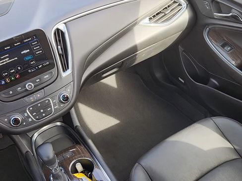 Used 2024 Chevrolet Malibu LT image 6
