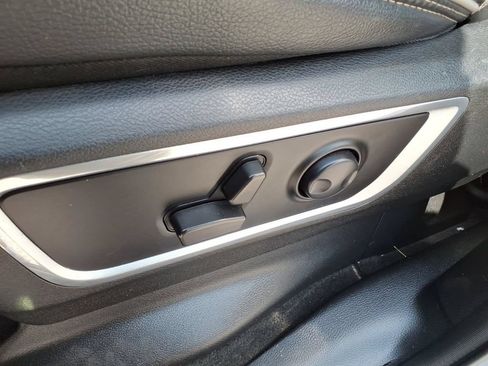Used 2022 RAM 1500 Laramie AWD/4WD image 34