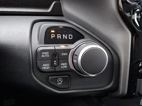 Used 2025 RAM 1500 Big Horn AWD/4WD image 14