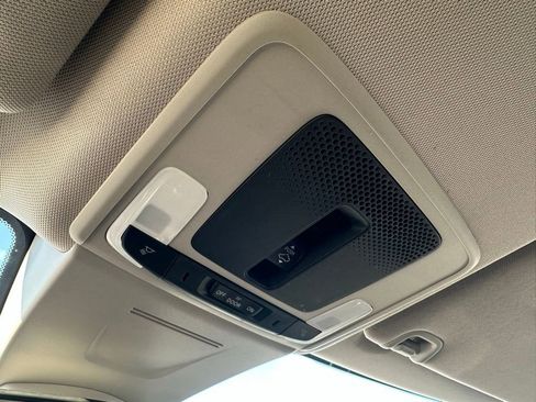 Used 2022 Honda Civic EX-L image 15