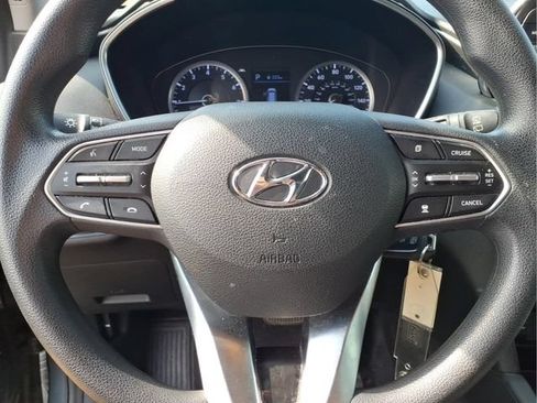 Used 2019 Hyundai Santa Fe SE FWD image 14