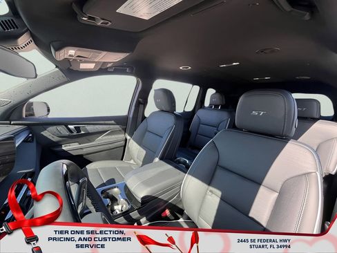 New 2025 Buick Enclave Sport Touring w/ Super Cruise Package image 13