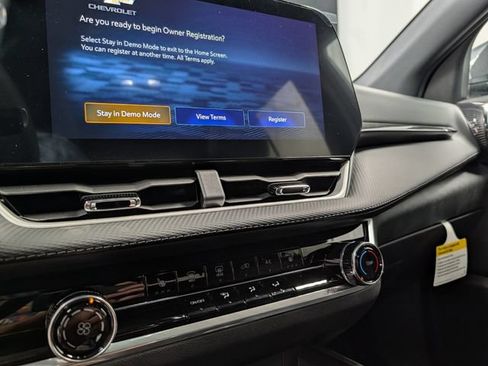 New 2027 Chevrolet Equinox LT FWD image 20