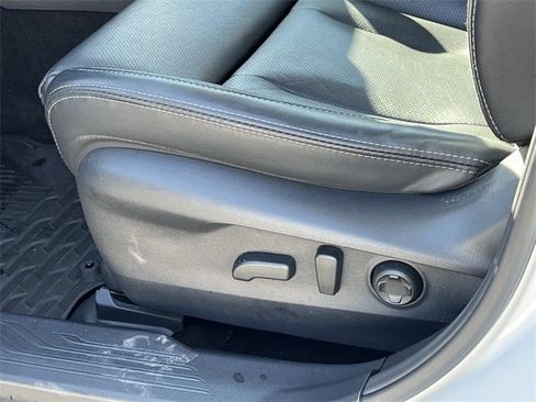 Used 2023 Subaru Legacy Touring XT image 28