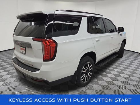 Used 2023 GMC Yukon AT4 AWD/4WD image 4