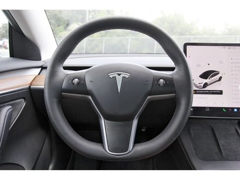 Used 2023 Tesla Model 3 Standard Range RWD image 16