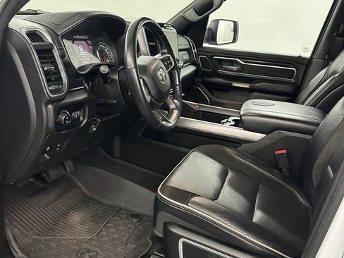 Used 2023 RAM 1500 Laramie AWD/4WD image 10