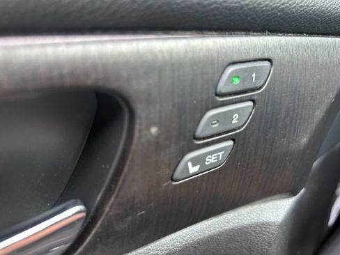 Used 2014 Honda Accord EX-L image 17