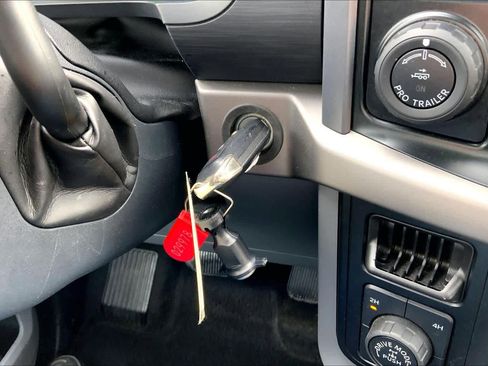 Used 2024 Ford F150 XLT w/ Mobile Office Package image 14