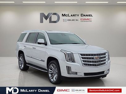 Used 2019 Cadillac Escalade Luxury w/ LPO, Radiant Package
