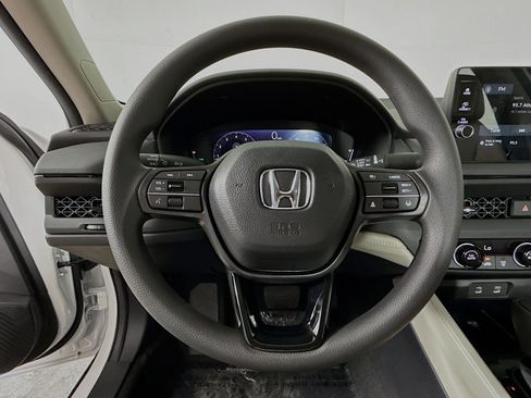 New 2026 Honda Accord LX image 9