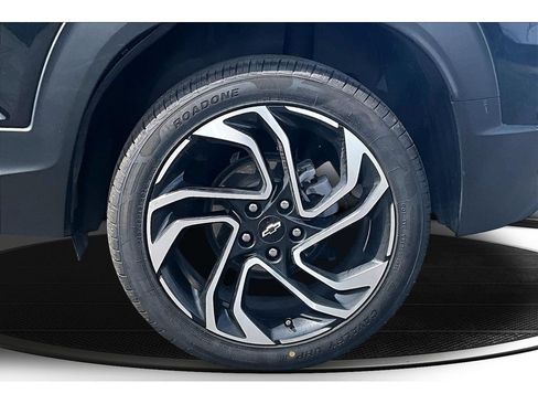 Used 2024 Chevrolet TrailBlazer RS AWD/4WD image 40