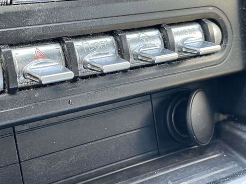 Used 2020 Ford Mustang Premium image 24