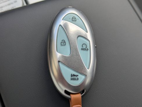 New 2026 Hyundai Ioniq 9 SE image 33