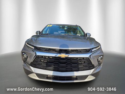 Certified 2023 Chevrolet Blazer LT w/ Convenience Package FWD image 9