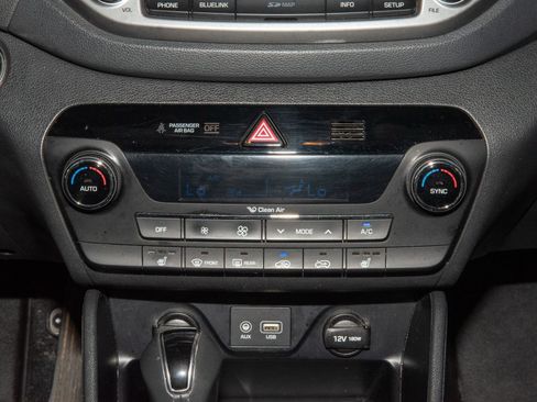 Used 2017 Hyundai Tucson SE Plus image 18