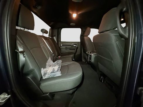 New 2026 RAM 2500 Big Horn AWD/4WD image 32