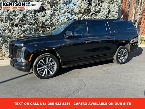 Used 2025 Cadillac Escalade ESV Sport image 1