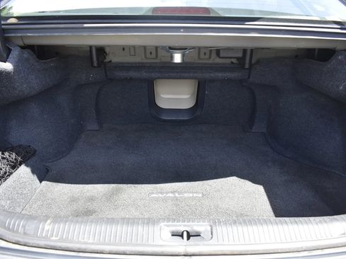 Used 2006 Toyota Avalon XL FWD image 19