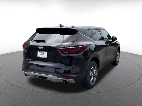 Used 2025 Chevrolet Blazer LT FWD image 14